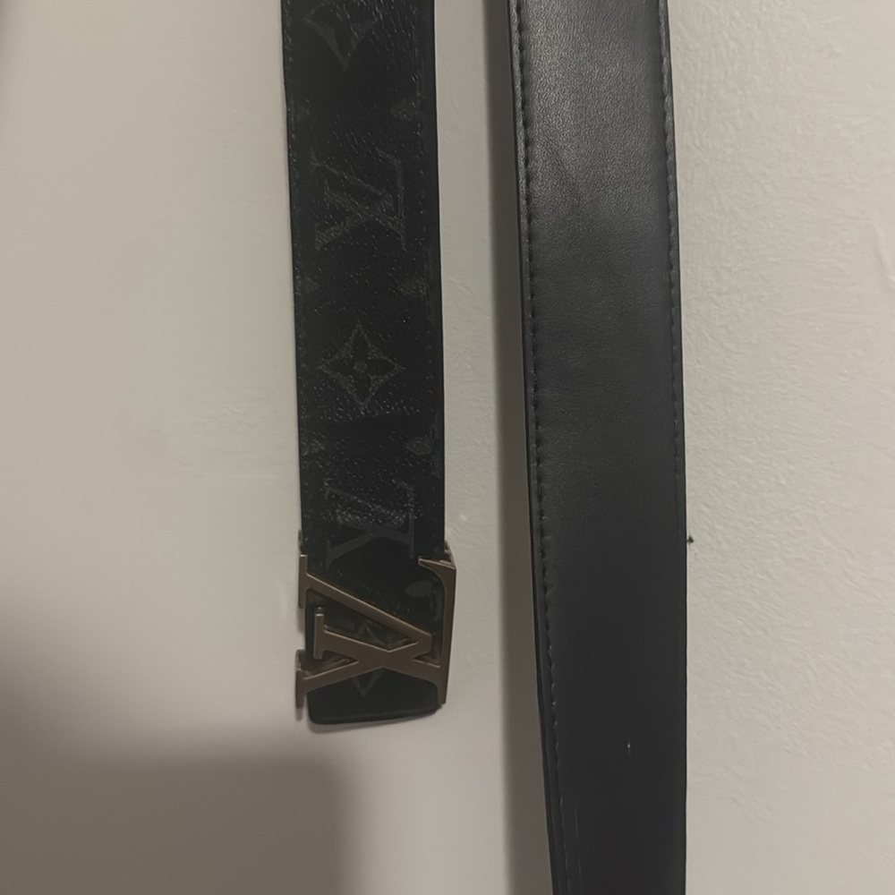 Louis Vuitton Dark Gray Leather Belt